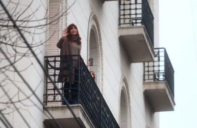 CFK’S WORSHIPPERS