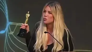 ¿WANDA NARA PREMIADA? MARTÍN FIERRO FONDO DE OLLA